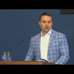 VIDEO NOW: Archie Miller introduced as new URI men's basketball coach
