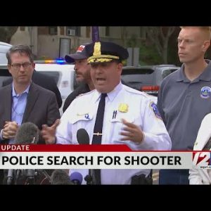 Police: At least 4 shot, 'active threat' in DC