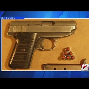 Police: Juveniles pointed loaded handgun at detectives