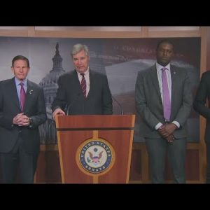 Senators Whitehouse introduces Twenty-First Century Courts Act