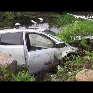 VIDEO NOW: 2 hurt after car crashes into Exeter embankment