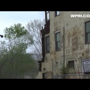 VIDEO NOW: Briggs Hotel demolition