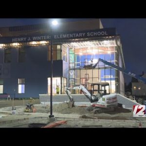 Pawtucket elementary school's first day of class delayed
