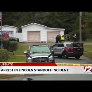Man in custody after brief standoff in Lincoln