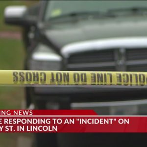 Suspect in custody after brief standoff in Lincoln